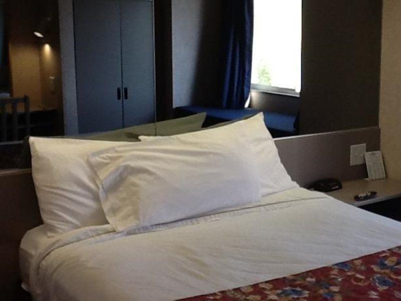Microtel Inn By Wyndham Louisville East Esterno foto